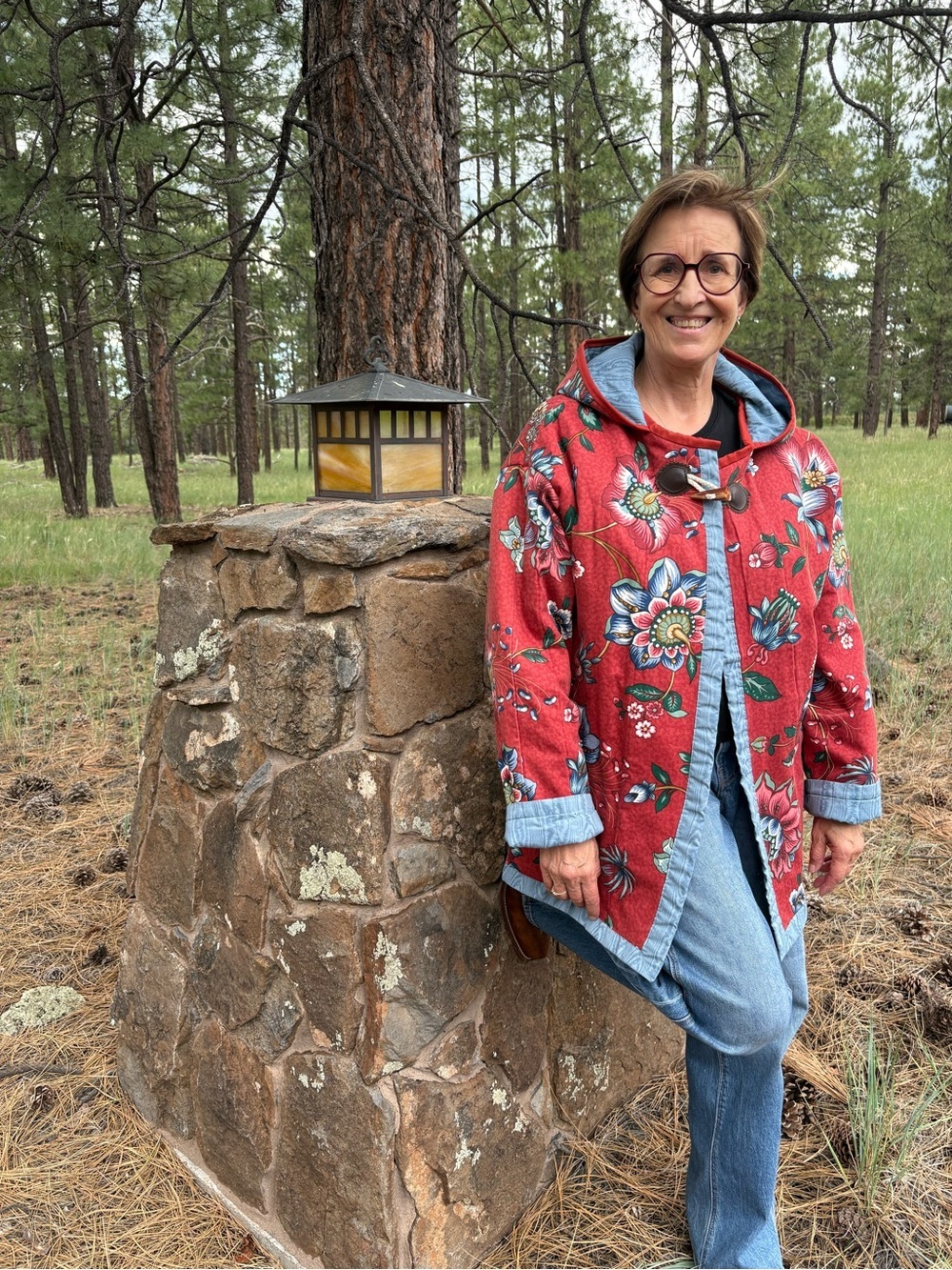 Handmade Quilted Floral Red Women's Jacket - Picture 9 of 16